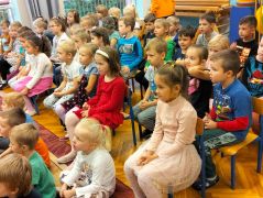 ilustracja do wpisu 
PANI JOLA IŚPIEWAJĄCY OGRÓD WYSTĘP FILHARMONII