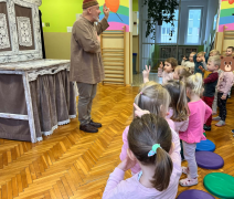 ilustracja do wpisu 
Teatrzyk- opowieści starego kredensu🥖