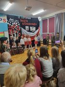 ilustracja do wpisu 
Piosenka, łączy pokolenia” – wspólne śpiewanie najpiękniejszych pieśni patriotycznych 